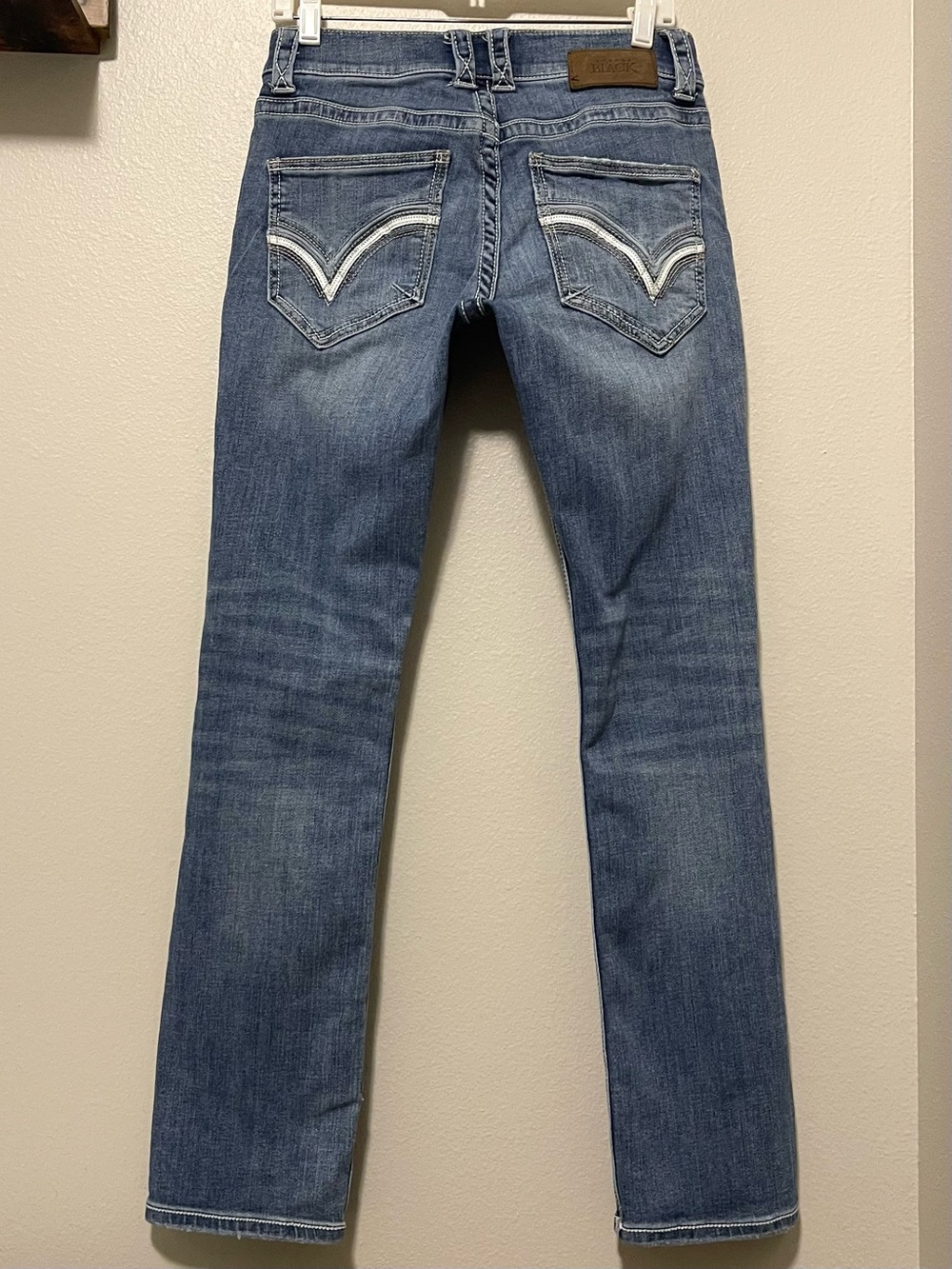 Buckle Black Fit No. 3 Straight Leg Jeans - Distressed & Medium Wash - 29 | 32